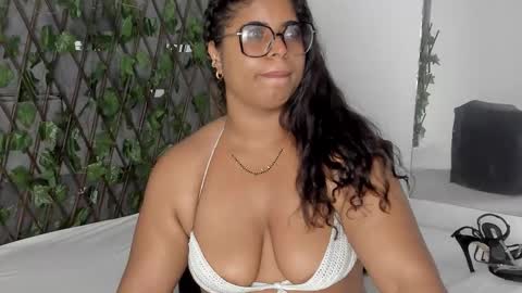 anna_sex_m online show from 1, 2, 2026