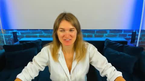 Annabel online show from 25, 10, 2025