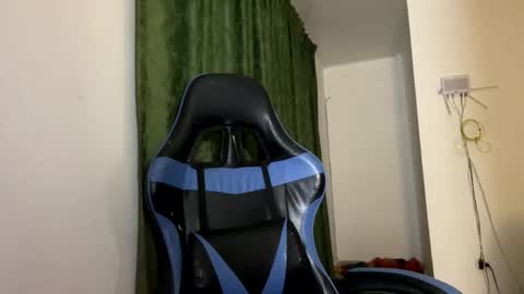 Snapshot of annacrow chatting on 24, 2, 2026 Anna online show from 24, 2, 2026