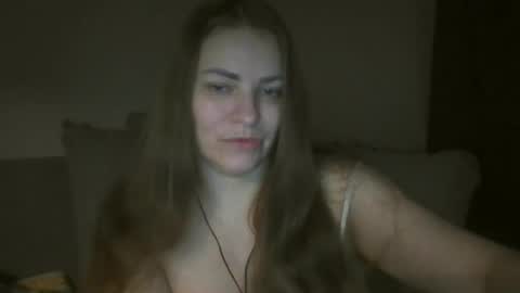 Snapshot of annadiamond1 chatting on 9, 2, 2025 annadiamond1 online show from 9, 2, 2025