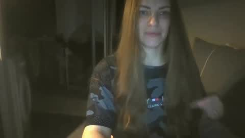 Snapshot of annadiamond1 chatting on 23, 10, 2025 annadiamond1 online show from 23, 10, 2025