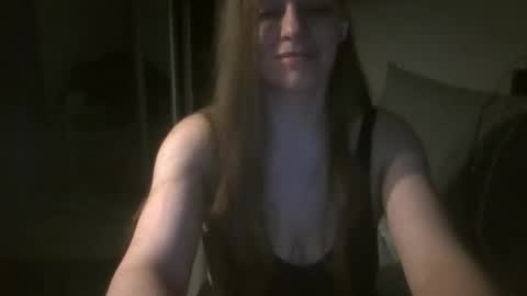 Snapshot of annadiamond1 chatting on 28, 10, 2025 annadiamond1 online show from 28, 10, 2025