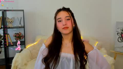 Anna online show from 8, 3, 2025