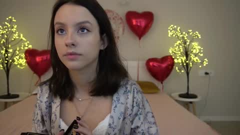 Anna online show from 13, 2, 2025