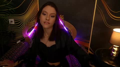 Anna online show from 9, 3, 2025