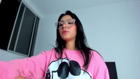 Snapshot of annafoox_ chatting on 5, 2, 2025 annafoox_ online show from 5, 2, 2025