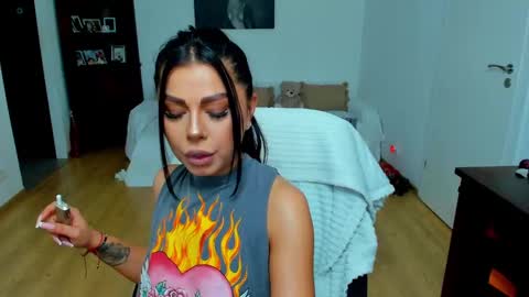 annagrayy online show from 12, 3, 2025