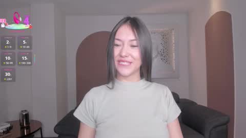 annahoffman_ online show from 17, 9, 2025