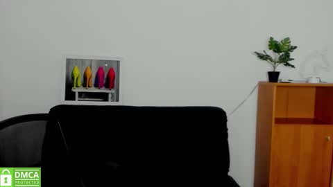 Anna online show from 8, 10, 2025