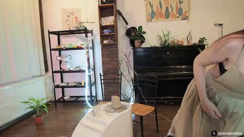 Snapshot of annamalia chatting on 25, 3, 2026 Annie follow my onlyfans - 50 off online show from 25, 3, 2026