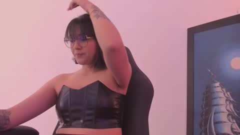 Snapshot of annaralein chatting on 10, 11, 2025 Annara Lein online show from 10, 11, 2025