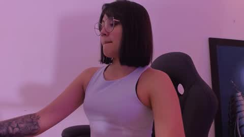 Snapshot of annaralein chatting on 20, 11, 2025 Annara Lein online show from 20, 11, 2025