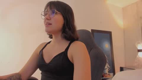 Annara Lein online show from 5, 12, 2025