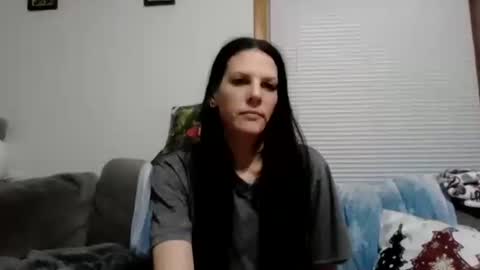 Snapshot of anne12369 chatting on 10, 11, 2025 anne online show from 10, 11, 2025