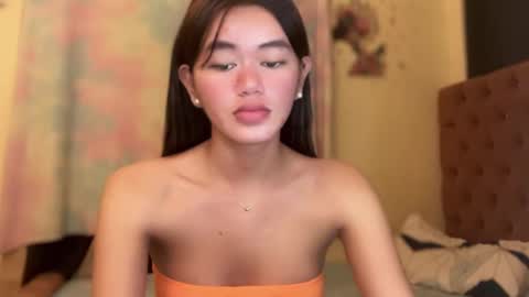 Snapshot of annedee_ chatting on 26, 12, 2024 Kim online show from 26, 12, 2024