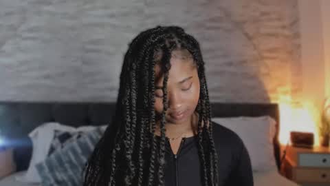 Snapshot of anneth__m chatting on 7, 3, 2026 Anneth online show from 7, 3, 2026