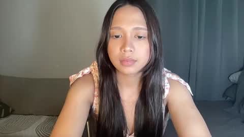 Annette 03 online show from 5, 12, 2025