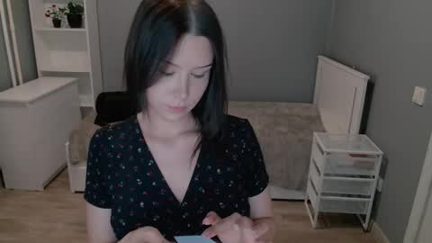 AnnFlowerLa online show from 24, 9, 2025