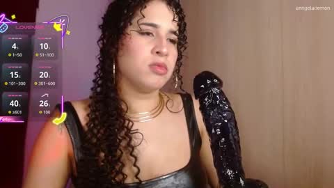 ANGEL  independent model  online show from 30, 9, 2025