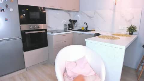 Snapshot of anni_lovely chatting on 11, 10, 2025 Annie online show from 11, 10, 2025