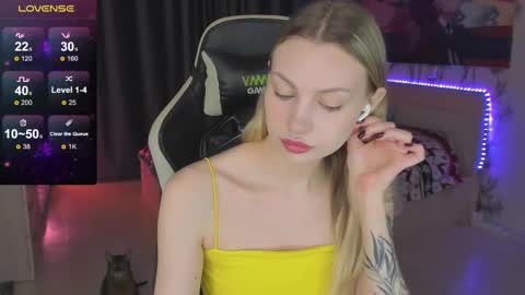 Annie online show from 28, 2, 2025