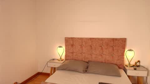 Snapshot of annie_bonnie_ chatting on 24, 3, 2026 Annie Bonnie online show from 24, 3, 2026