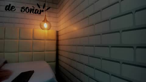 Snapshot of annie_cute18 chatting on 8, 11, 2025 annie_cute18 online show from 8, 11, 2025