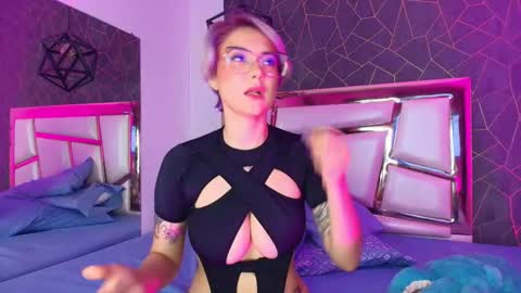 Annie  online show from 3, 11, 2025