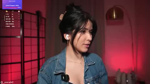 anniehillofficial_ online show from 7, 2, 2026