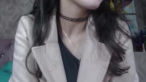 Annie online show from 9, 10, 2025