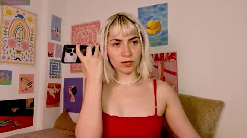 annietinky online show from 11, 1, 2026