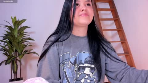 Annie  online show from 30, 1, 2025