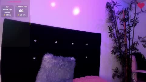 Snapshot of anniie_evans1 chatting on 13, 9, 2025 Annie Evans online show from 13, 9, 2025