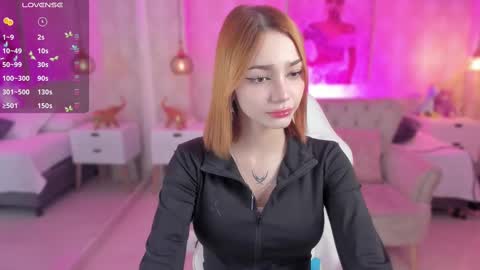 VIVIANNA online show from 18, 2, 2025