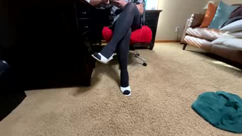 Anninpantyhose online show from 23, 2, 2026