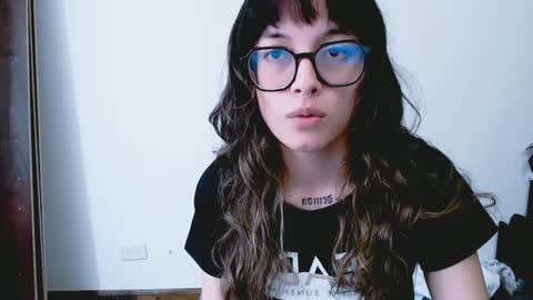 Gaby 3 online show from 5, 1, 2025