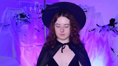 Snapshot of annterry chatting on 18, 10, 2025 Ann Terry 3 online show from 18, 10, 2025