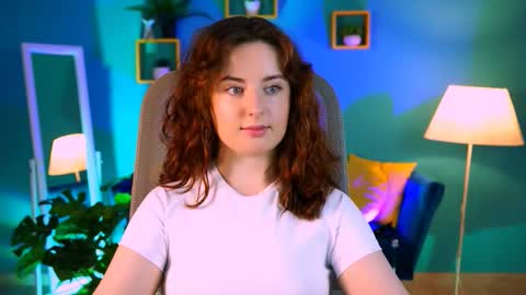 Snapshot of annterry chatting on 14, 11, 2025 Ann Terry 3 online show from 14, 11, 2025