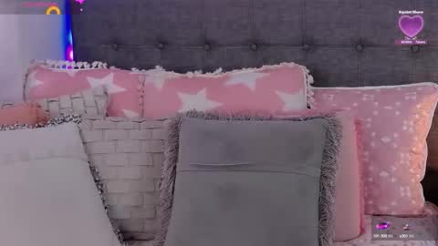 Antonella Lee online show from 16, 10, 2025