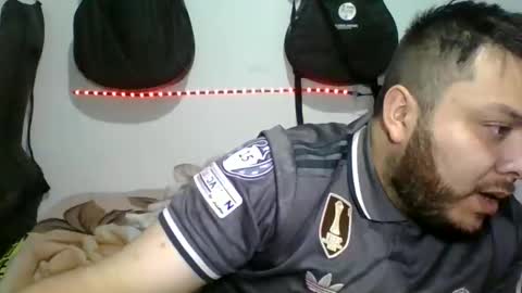 lion kennedy independent model moderator online show from 30, 10, 2025