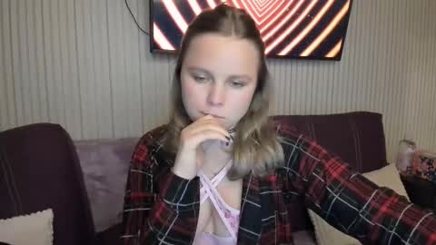 anny_love_you online show from 7, 10, 2025