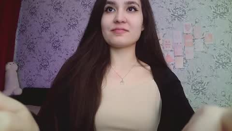 Annie online show from 25, 2, 2025