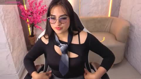 Snapshot of anny_star_tx chatting on 20, 11, 2025 Live 1500am 2100pm COLOMBIAN HOUR online show from 20, 11, 2025