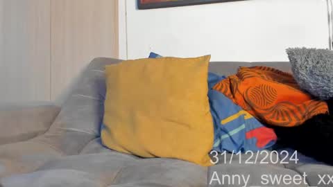 BABY ANNY   INSTAGRAM Annycutie20 online show from 31, 12, 2024
