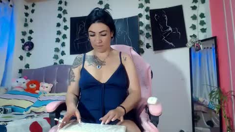    online show from 7, 2, 2025