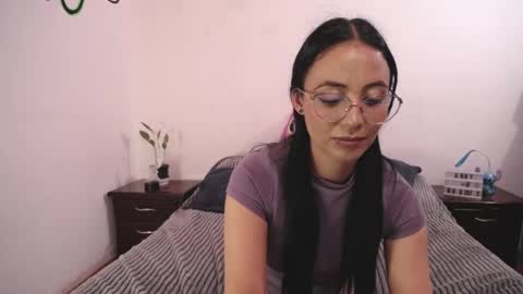 Anny online show from 3, 3, 2025