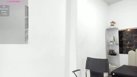 Anny online show from 30, 10, 2025