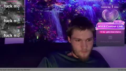 Snapshot of anomalies_ig chatting on 2, 1, 2025 anomalies_ig online show from 2, 1, 2025