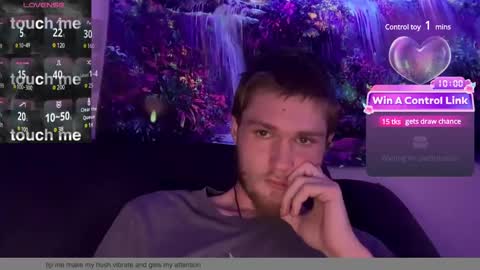 Snapshot of anomalies_ig chatting on 4, 1, 2025 anomalies_ig online show from 4, 1, 2025