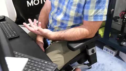 D online show from 15, 10, 2025